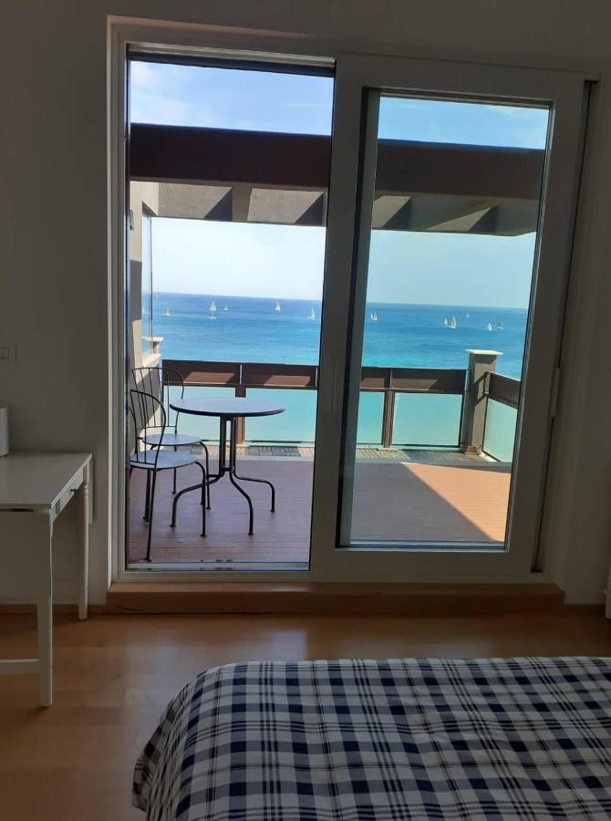 Attico Suite spiaggia Bari Esterno foto